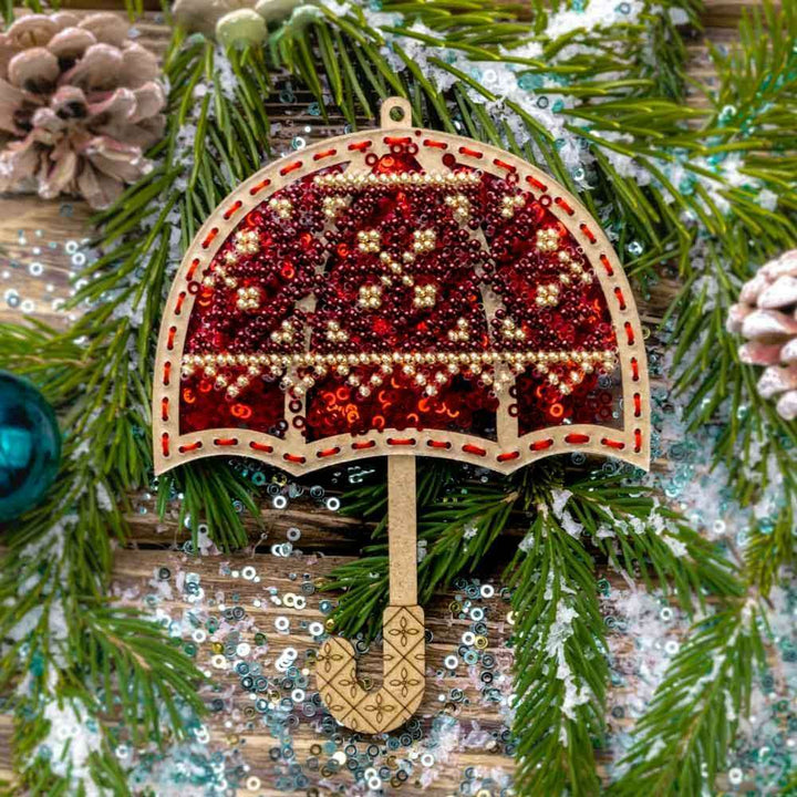 Set for embroidery with beads on a plastic base FLPL-072