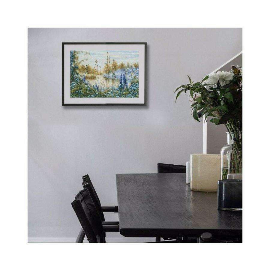 Smoky lilac fog M865 Counted Cross Stitch Kit