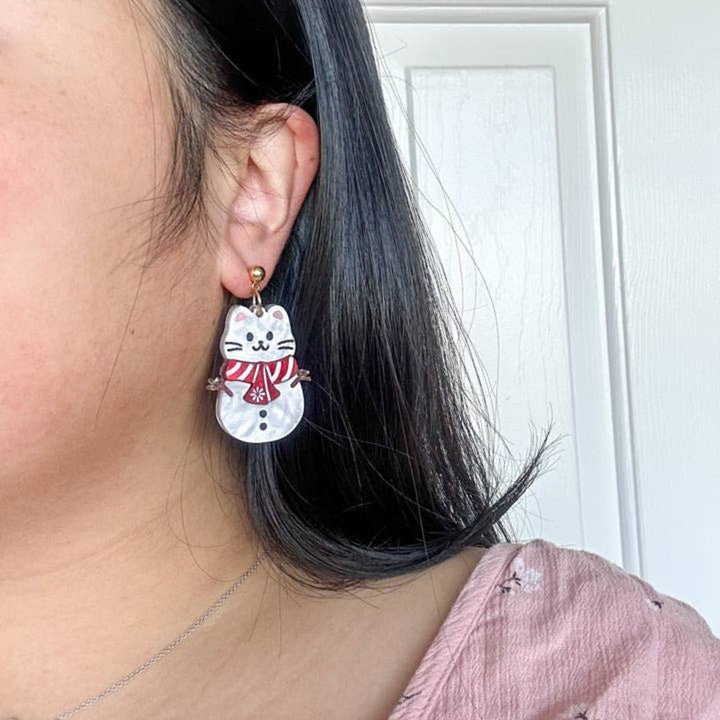Snow Cat Earrings 1