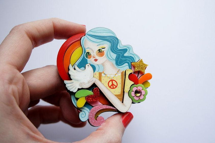 Solidarity Brooch by Laliblue - Quirks!