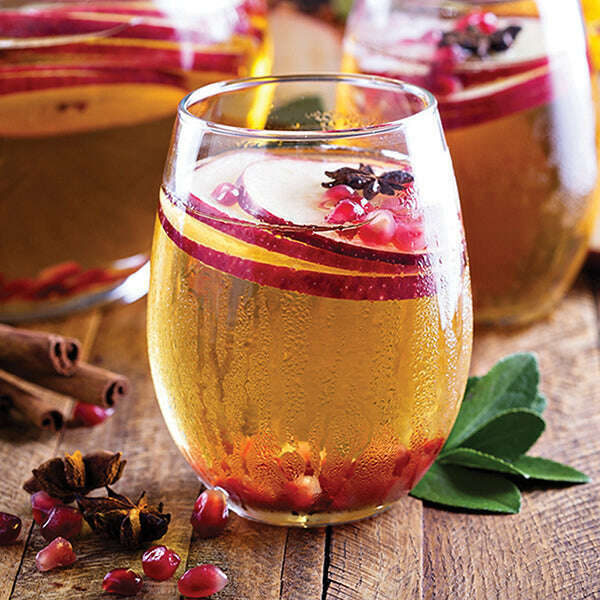 Old World Christmas Sparkling Apple Cider Candle