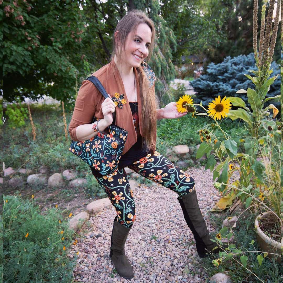 Spooky Sweet Garden (Johanna Parker Exclusive) - High-quality Handcrafted Vibrant Leggings