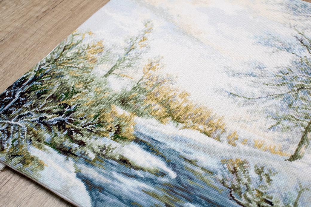 Spring Day B586L Counted Cross-Stitch Kit