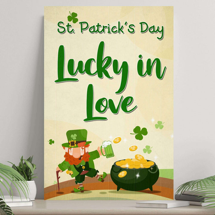 St. Patrick's Day Lucky In Love Sign