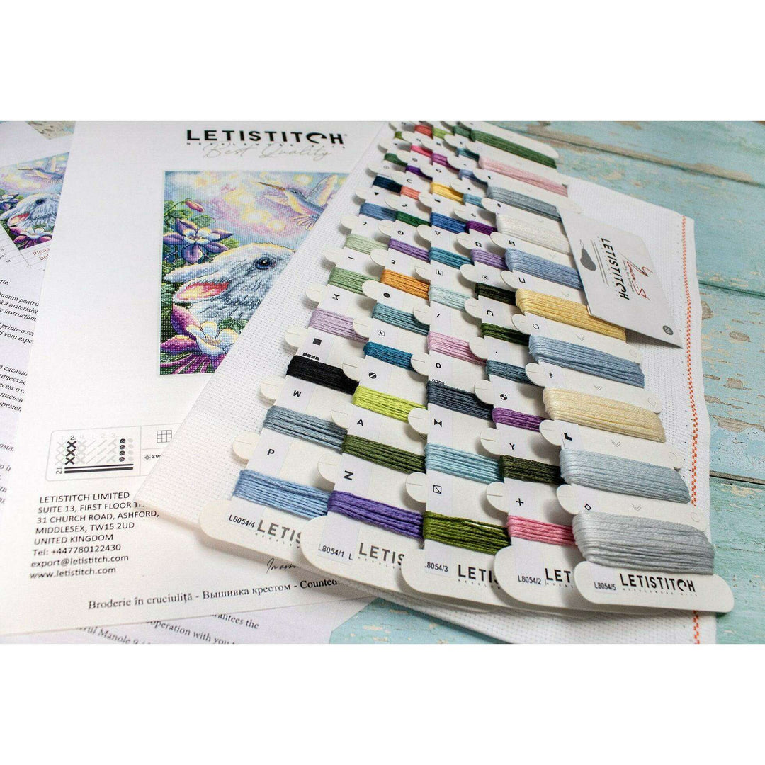 Summer Splendor L8054 Counted Cross Stitch Kit
