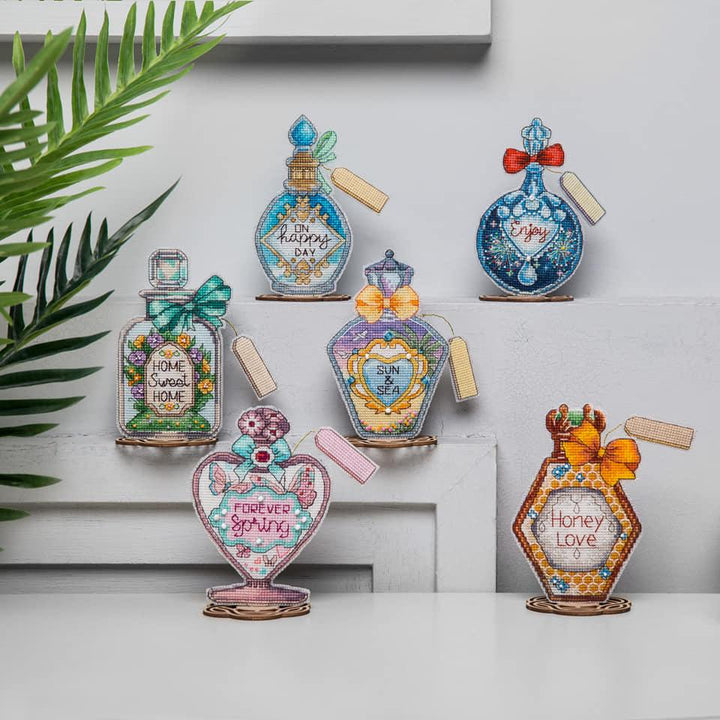 T-75C Counted cross stitch kit Crystal Art "Scent of life"