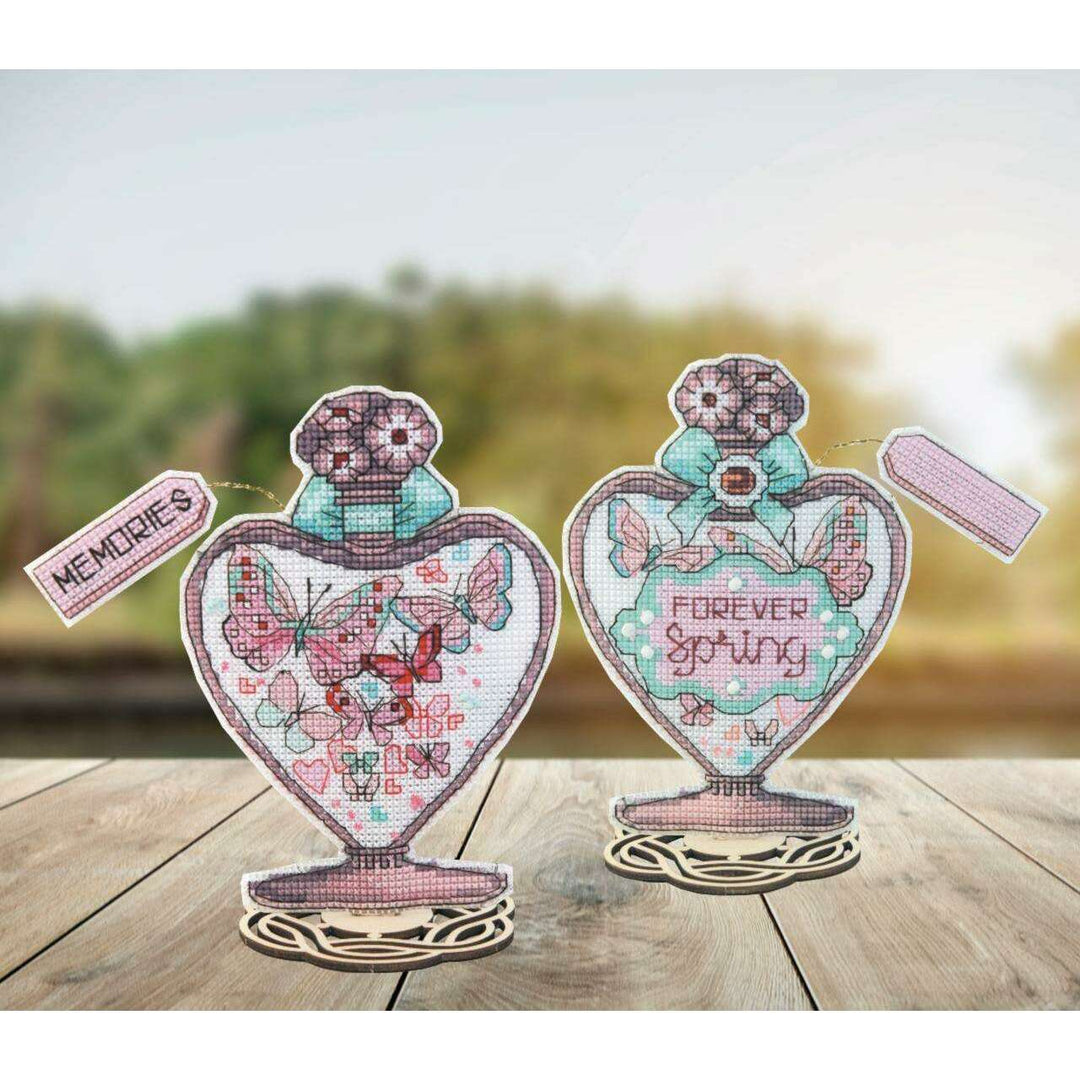 T-78C Counted cross stitch kit Crystal Art Set of pictures "Scent of life"