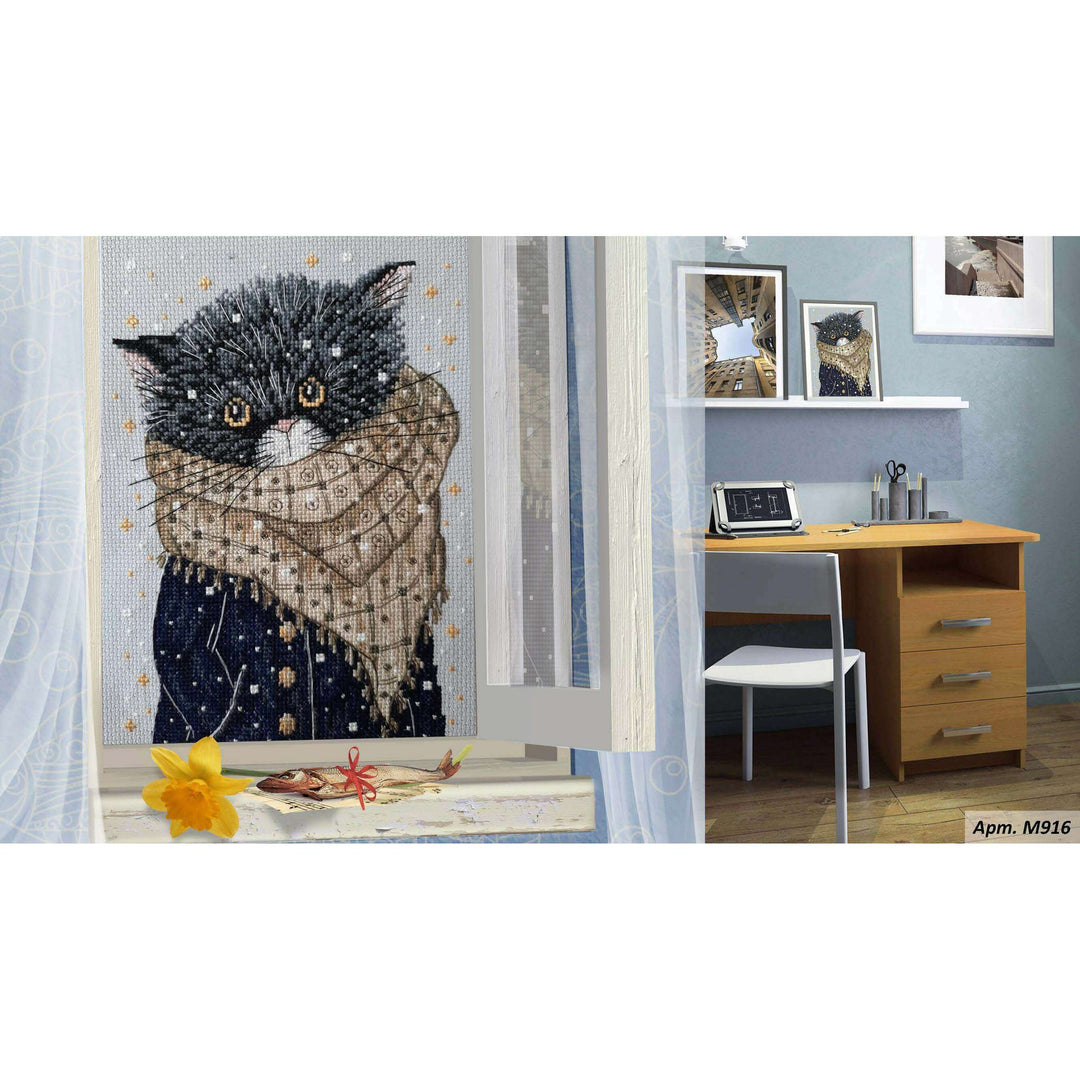 There were cats. Looking for you, my fish...! M916 Counted Cross Stitch Kit