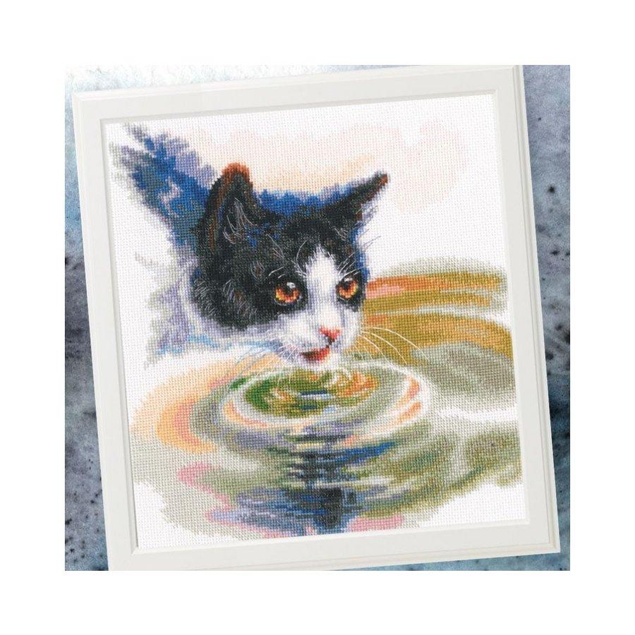 Thirst M825 Counted Cross Stitch Kit