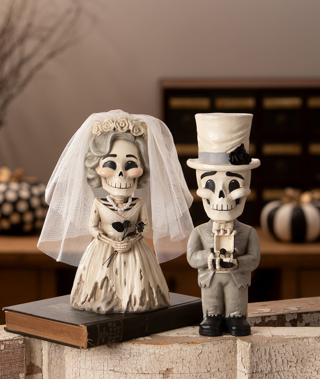 Bride Evangeline Skelly by Bethany Lowe Designs, image 5