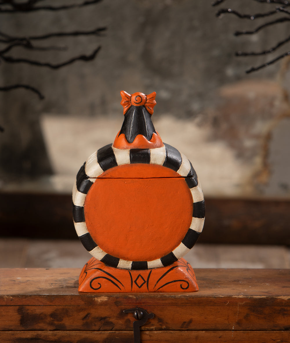 Spooky Laughing Treat Box by Bethany Lowe Designs, image 2