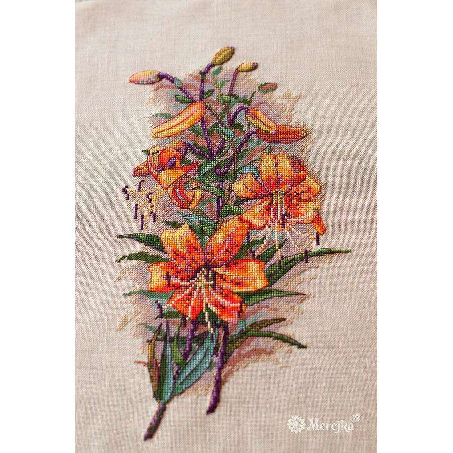 Vintage Lilies K-90A Counted Cross-Stitch Kit