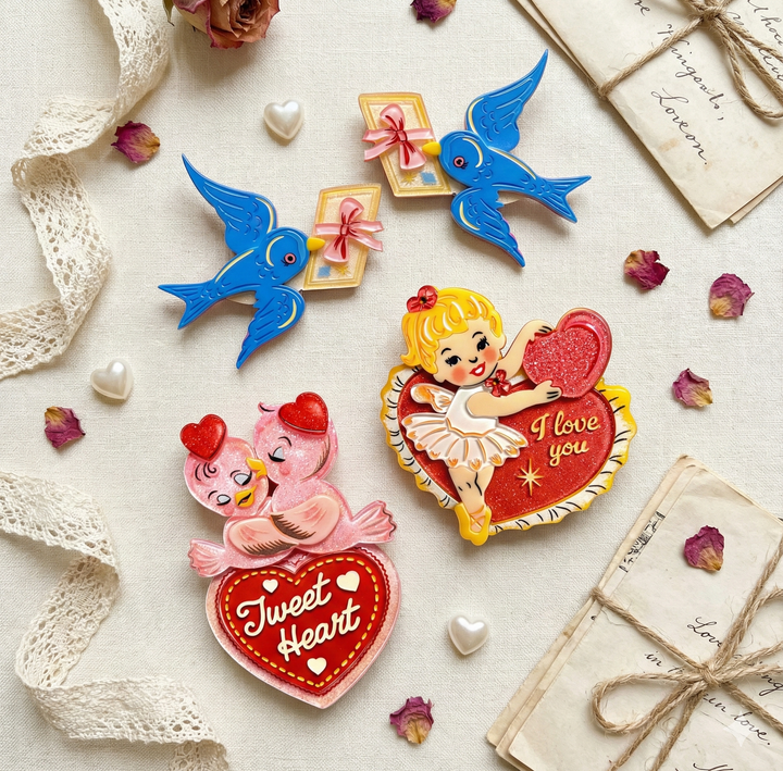 Vintage Valentine acrylic brooches by Lipstick & Chrome — Tweet Heart lovebirds collection