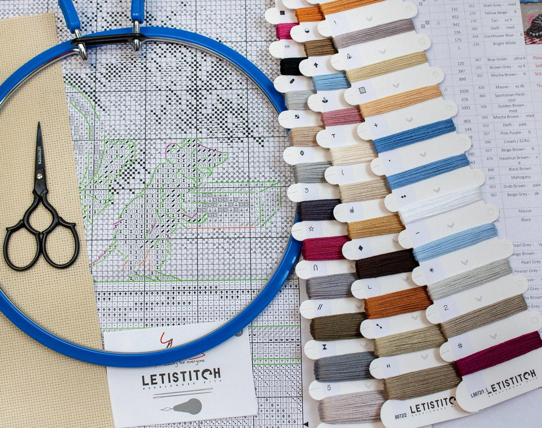 When the Cat Sleeps L8072 Counted Cross Stitch Kit