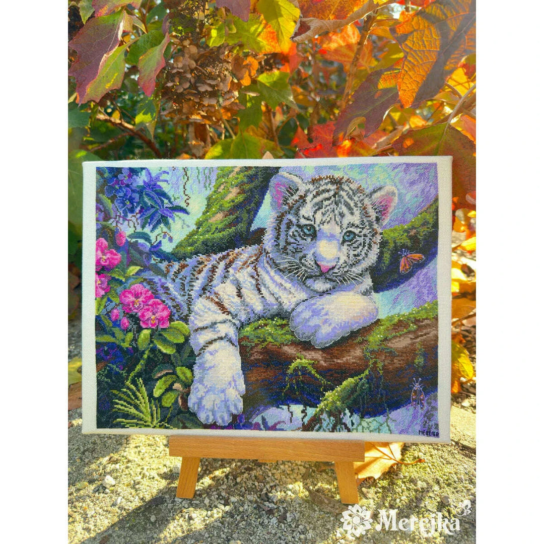 White Tiger K-260 Counted Cross-Stitch Kit