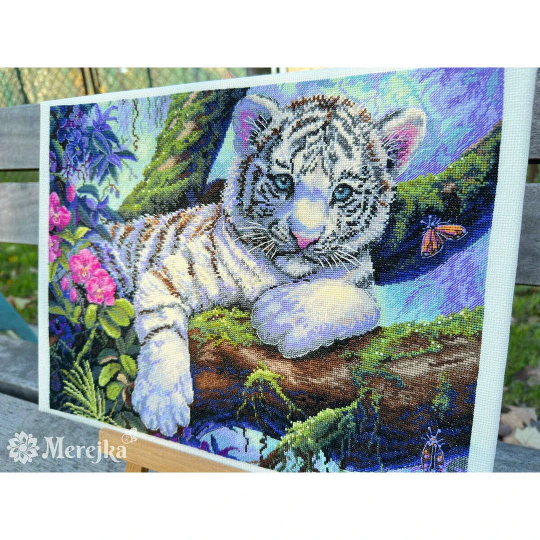 White Tiger K-260 Counted Cross-Stitch Kit