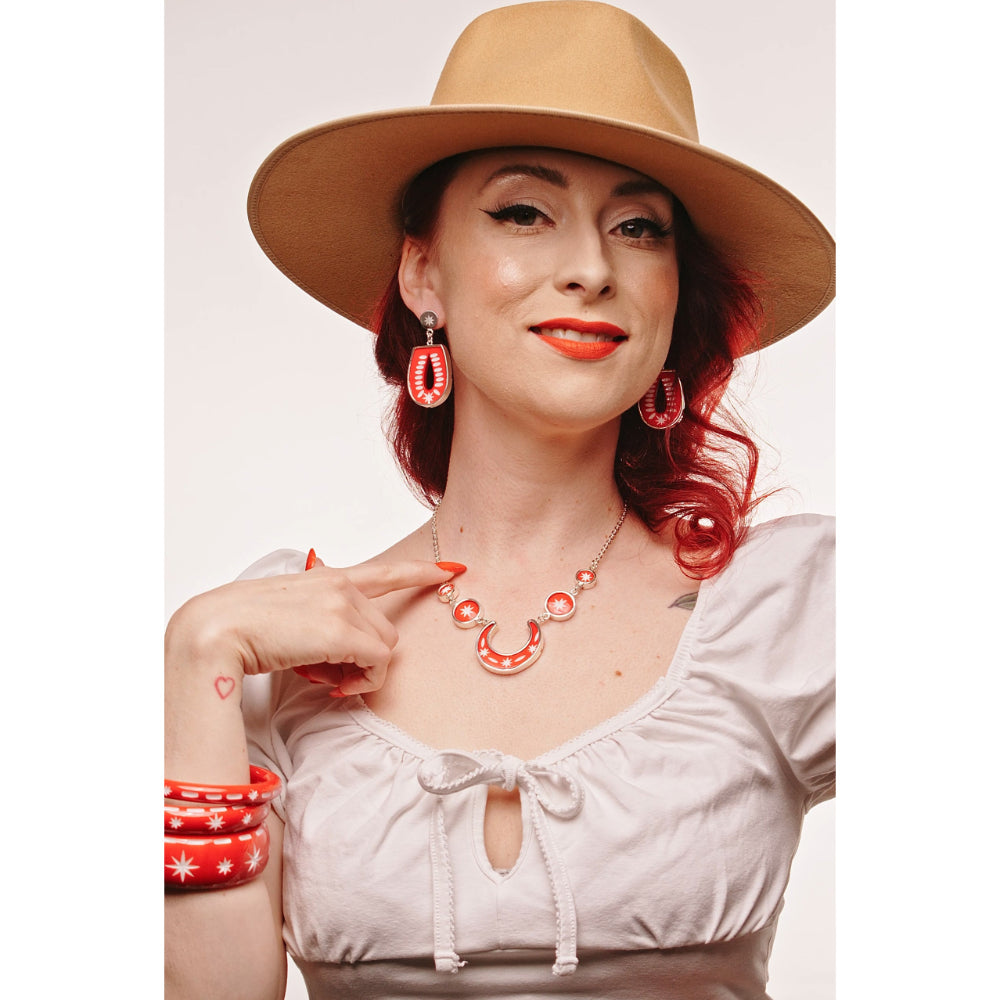 Wide Necktie Red Bangle by Splendette image 2