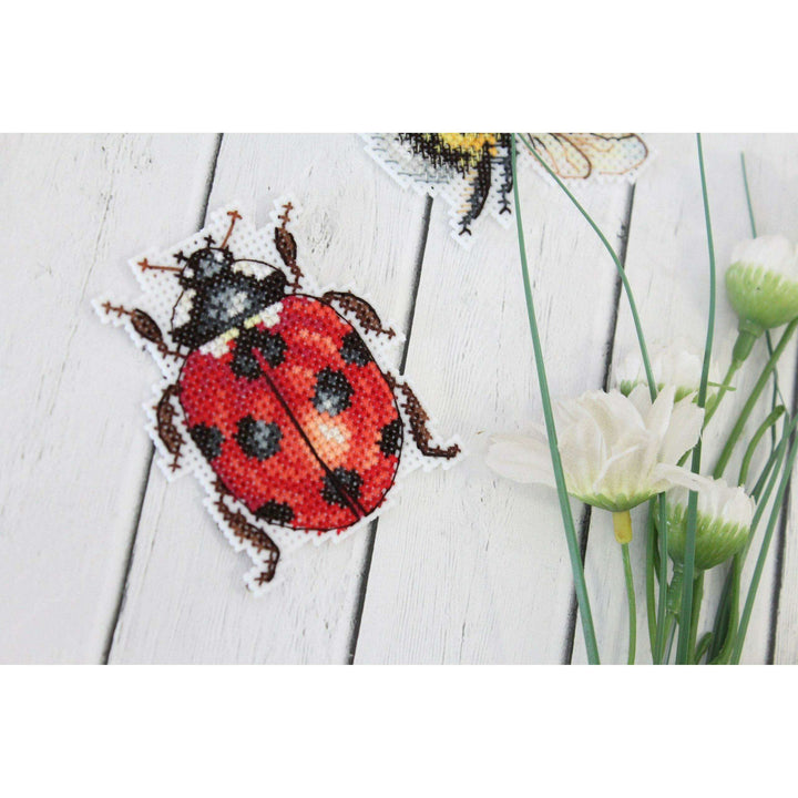 Winged Friends. Magnets SR-488  Plastic Canvas Counted Cross Stitch Kit