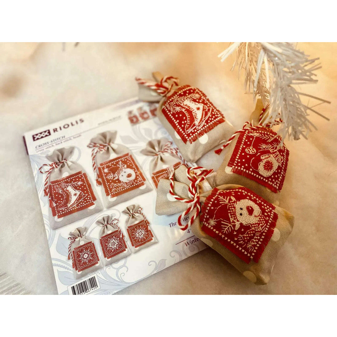 Winter Gifts R1980 Counted Cross Stitch Kit