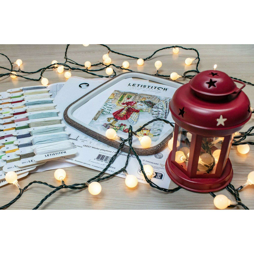 Winter playtime L8057 Counted Cross Stitch Kit