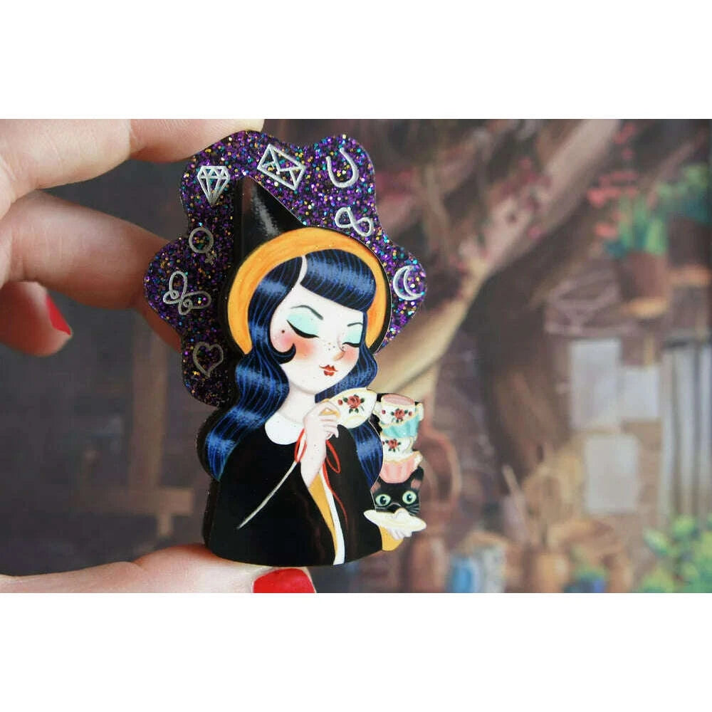Witch Reading Tasseomancy Brooch by Laliblue - Quirks!