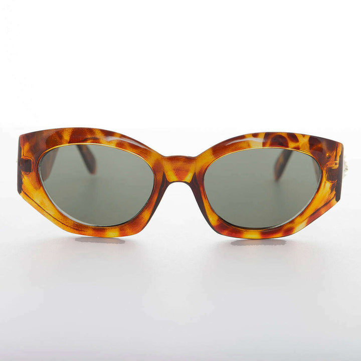 Women's Fashion Cat Eye Sunglass with Gold Emblem - Diva