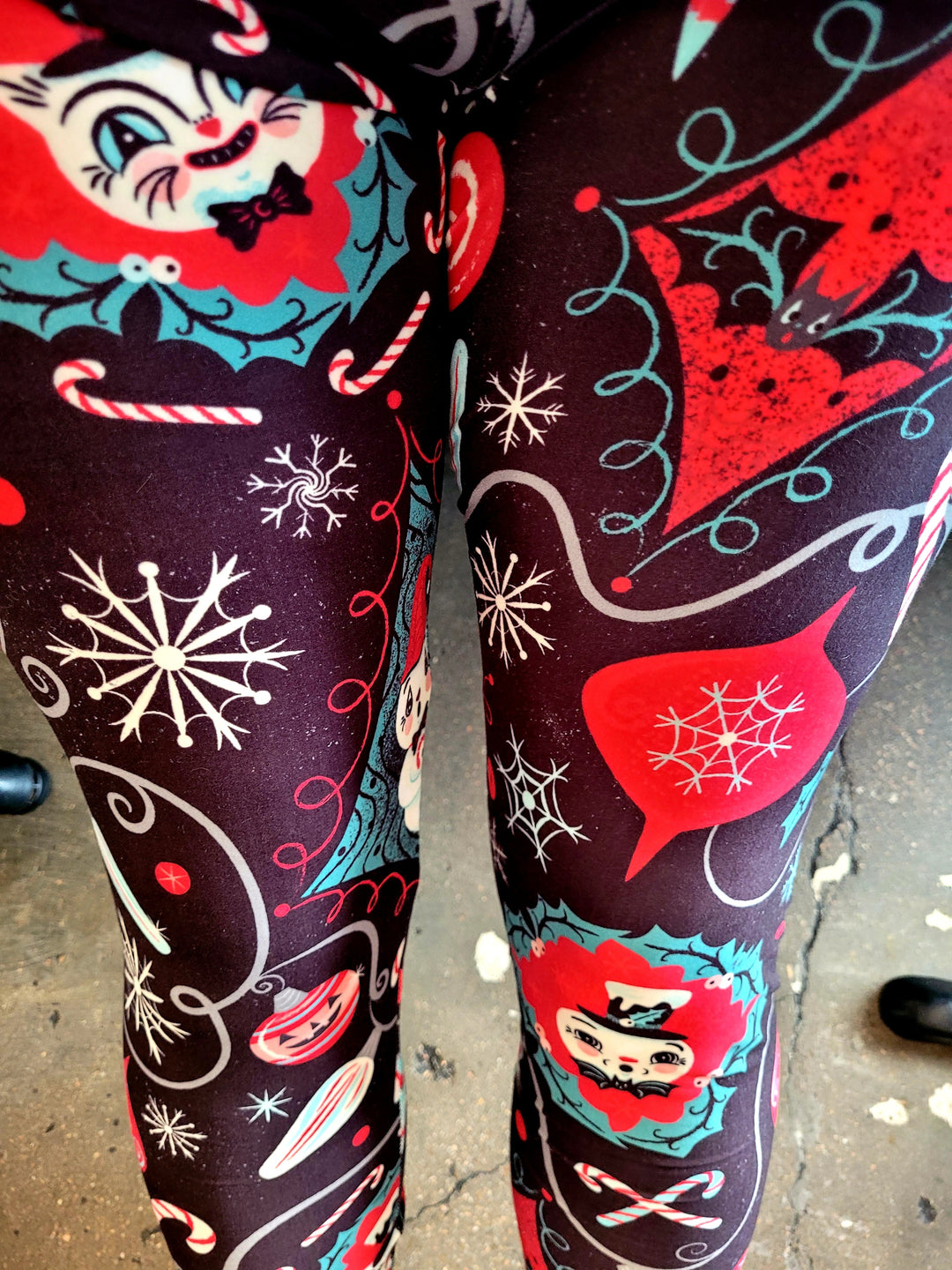 Frosty Spookmas Eve (Johanna Parker Exclusive) - High-quality Handcrafted Vibrant Leggings