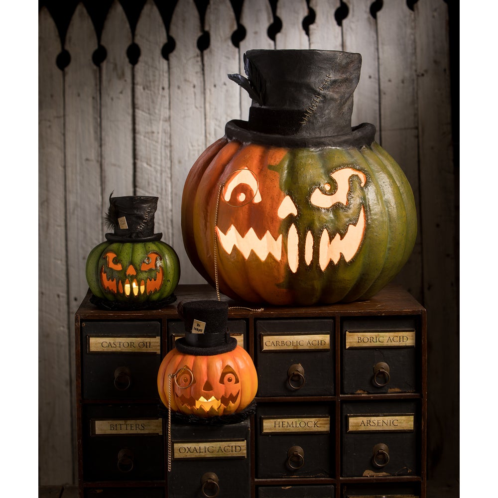 Mr. Hyde Pumpkin by Bethany Lowe image 2