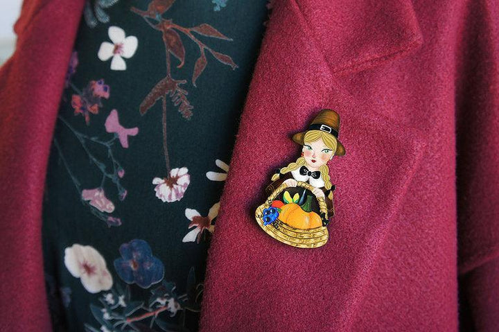 Pilgrim Thanksgiving Brooch by Laliblue - Quirks!