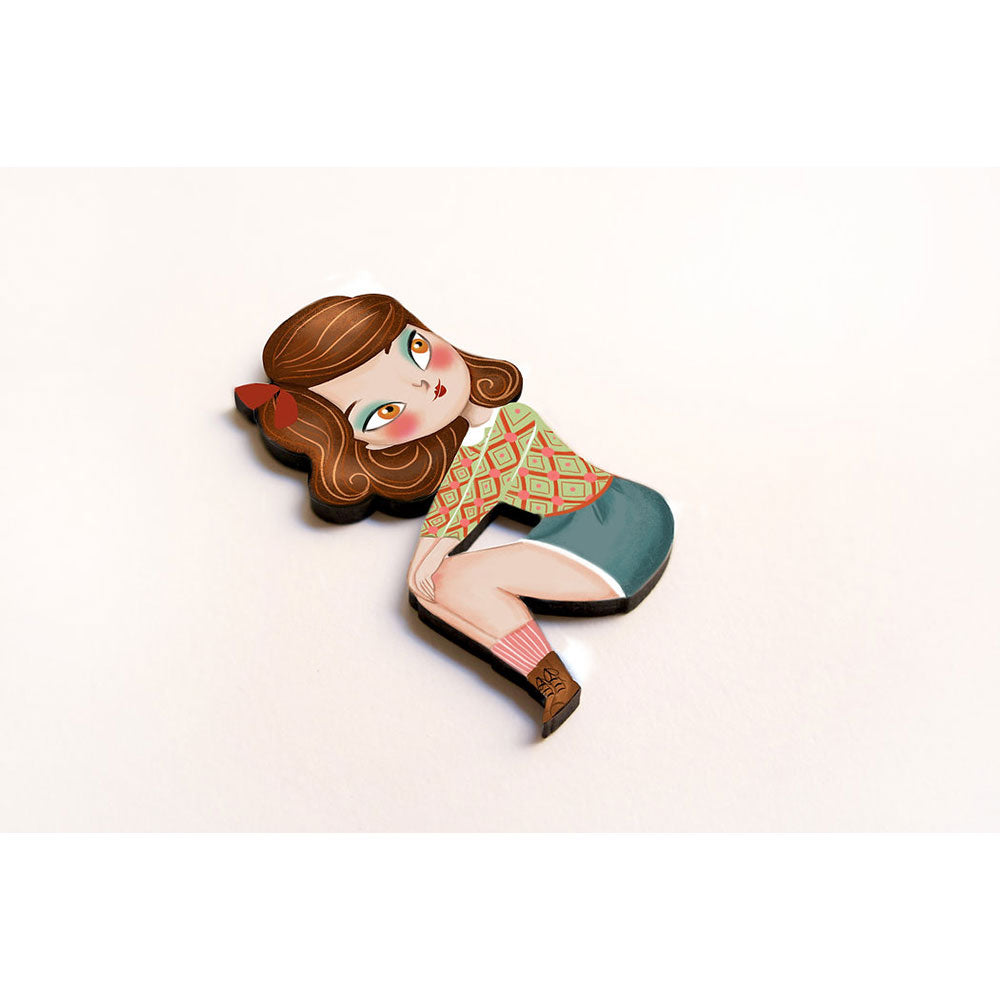 Puzzle with redhead girl brooch